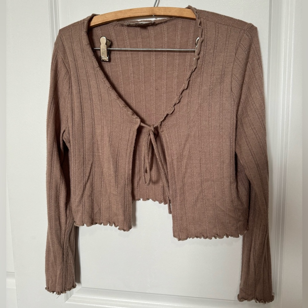 gaze sweater